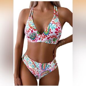 NWT Floral Print V-Neck Strappy Bikini Set - White Multicolor